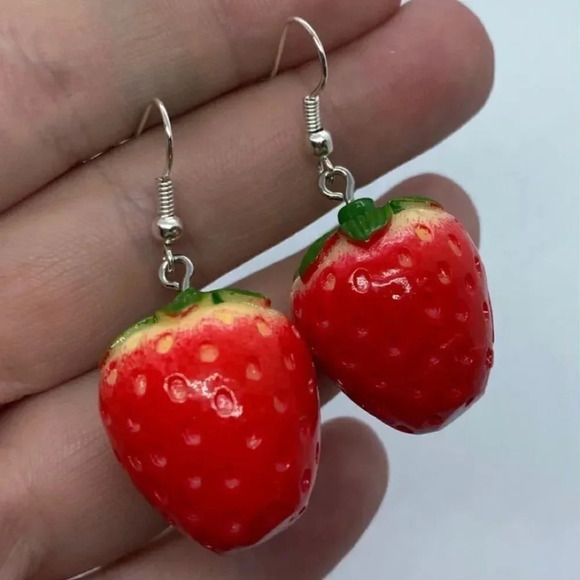NEW! Dangly Strawberry Fruit Earrings - Picture 1 of 11